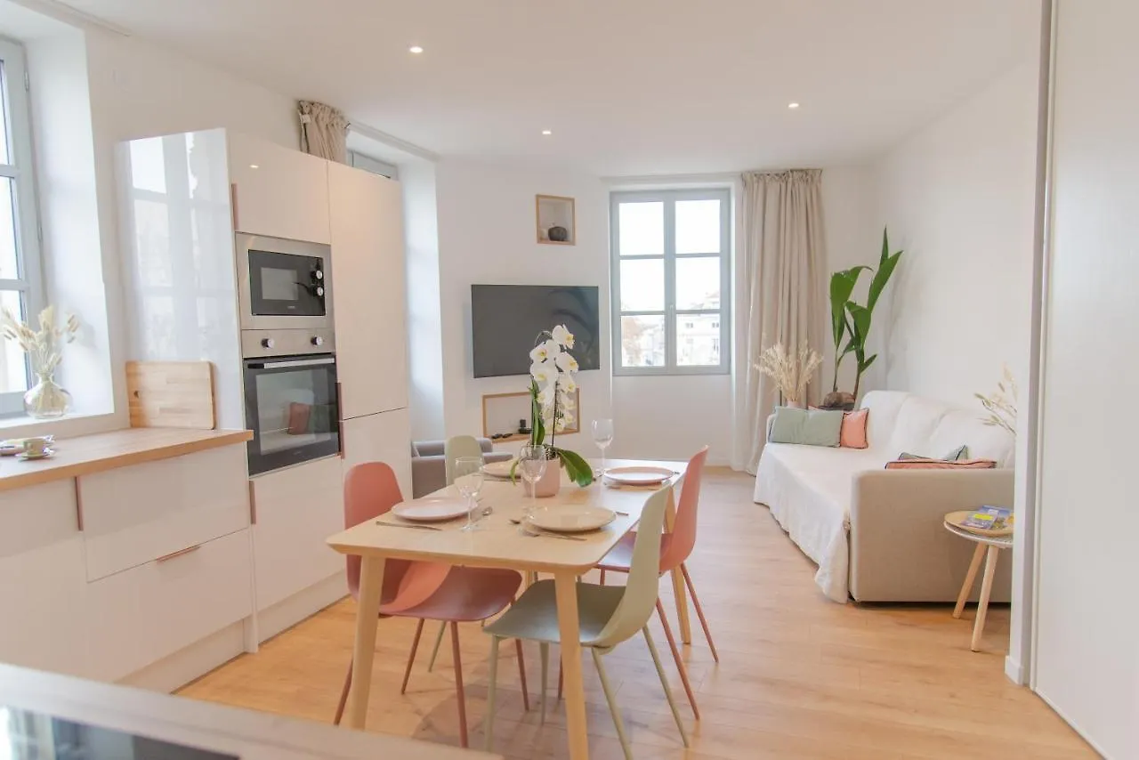 La Vue Des Papes - Hypercentre - Parking Apartment Avignon France